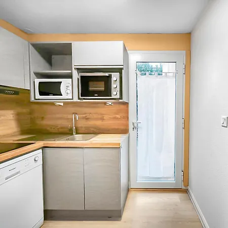 Maison Moderne Et Lumineuse Avec Terrasse * フロンティニャン